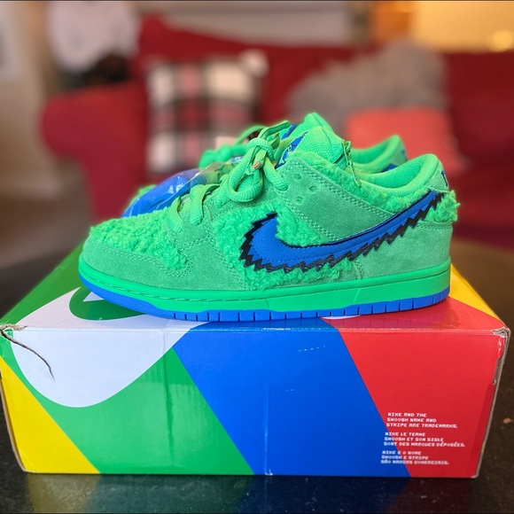 Nike SB Dunk x Grateful Dead Green Bear sz.6.5 main image 4